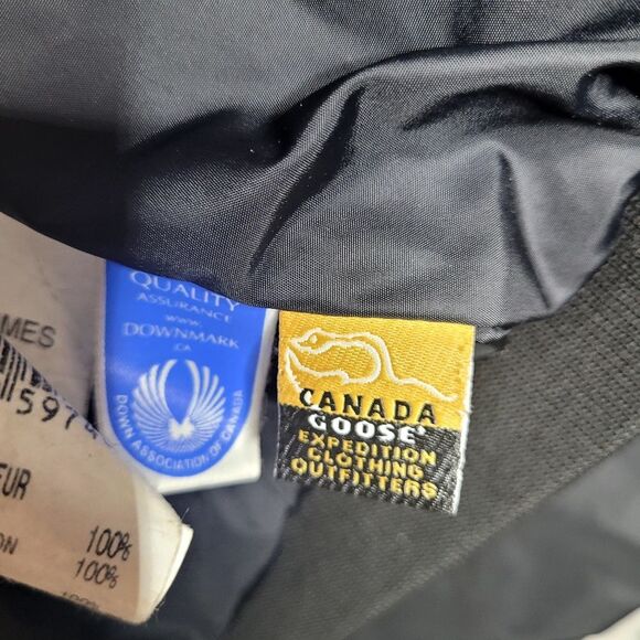 Canada Goose x Earnest Sewn 4565M Expedition Down Parka Jacket Fox Fur Size M - Picture 11 of 15